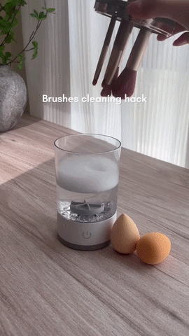 Electric Makeup Brush Cleaner with UV Disinfection Drying